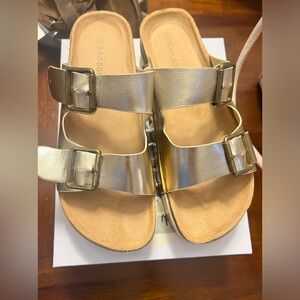 Size 9 Sandals. Worn once. Perfect condition.